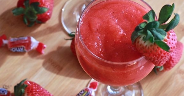 Strawberry Jolly Ranch Wine Slushies