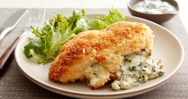 Spinach and Artichoke-Stuffed Chicken Breasts
