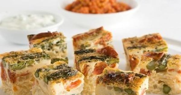 Asparagus and Tomato Frittata