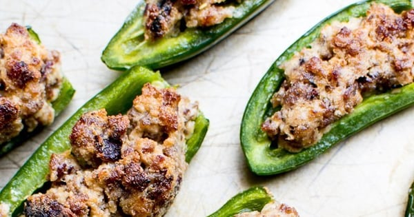 Stuffed Jalapeño Poppers