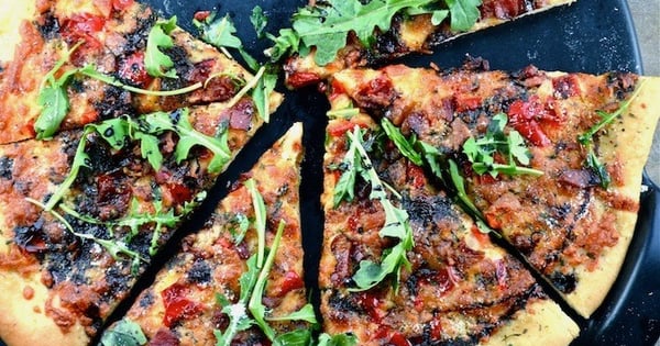 Roasted Red Pepper, Bacon, and Arugula Pizza with Balsamic Glaze