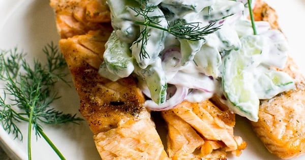 Grilled Salmon with Cucumber Dill Sauce