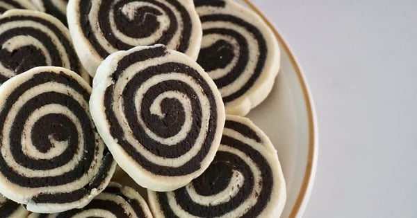 Chocolate Vanilla Swirl Cookies