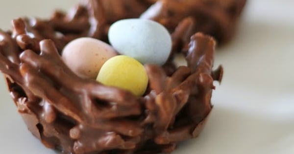 No-Bake Chocolate Egg Nest Cookies