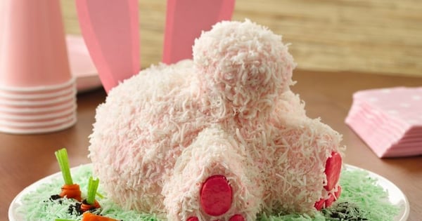 Bunny Butt Cake