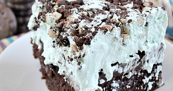 Better Than Thin Mints... Grasshopper Poke Cake