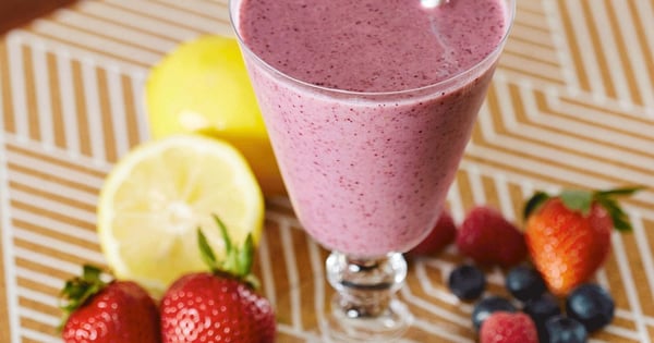 Yogurt Berry Smoothie