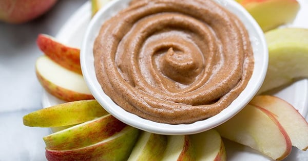 3-Ingredient Healthy Caramel Apple Dip