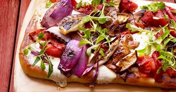 Grilled Everything Pizza