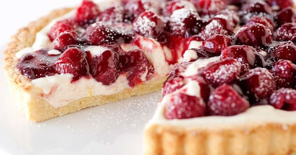 Vanilla Bean and Raspberry Tart