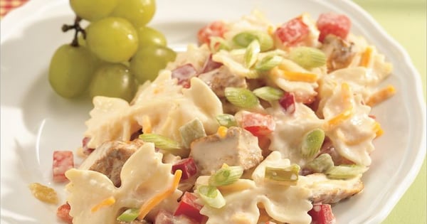 Spicy Chicken and Bow Tie Pasta Salad