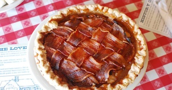 Bacon Apple Pie