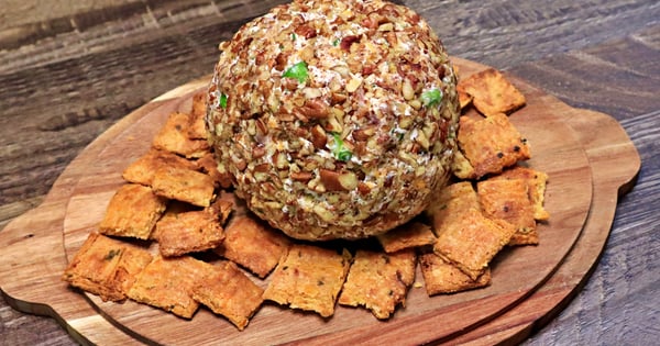 Keto Cheese Ball
