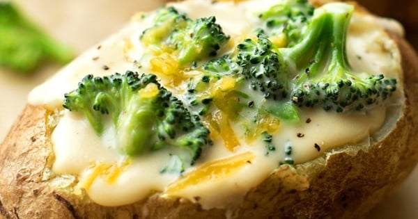 Cheesy Broccoli Stuffed Potatoes