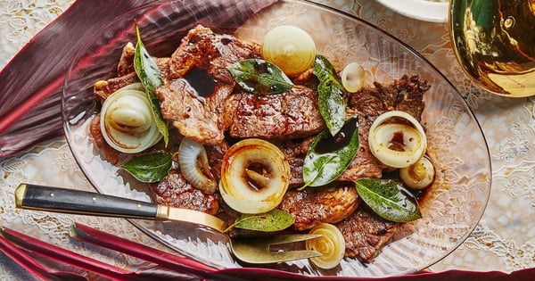 Filipino-Style Beef Steak with Onion and Bay Leaves (Bistek)