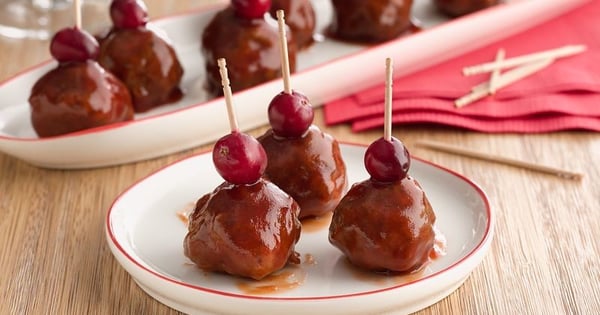 Cranberry-Glazed Appetizer Meatballs