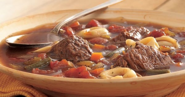 Slow Cooker Beef-Tortellini Soup