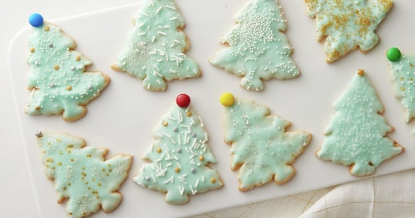 Retro Tinsel Christmas Tree Cookies