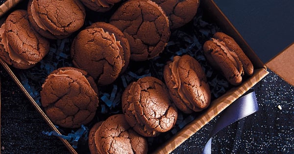 Nutella sandwich cookies