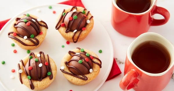Lindt™ Truffle Sugar Cookie Cups