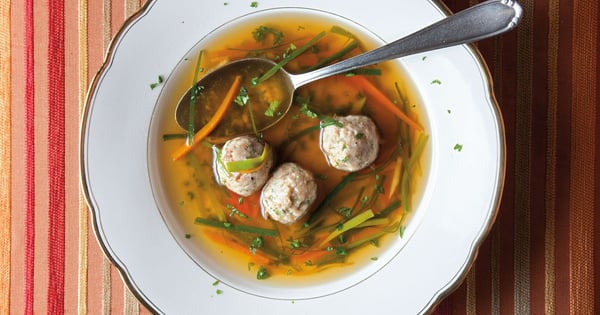 Markklösschensuppe (Beef Marrow Dumpling Soup)