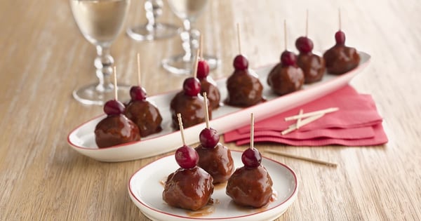 Cranberry-Glazed Appetizer Meatballs