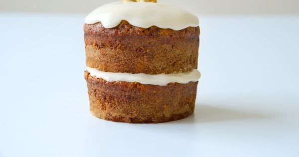 Vegan Spiced Mini Carrot Cake