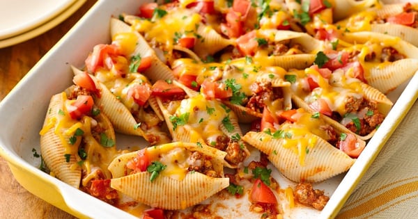 Taco-Stuffed Pasta Shells