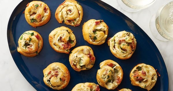Bacon, Spinach and Artichoke Pinwheels