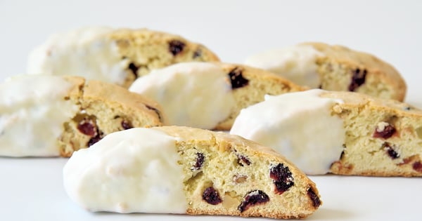 Cranberry Walnut Cantuccini