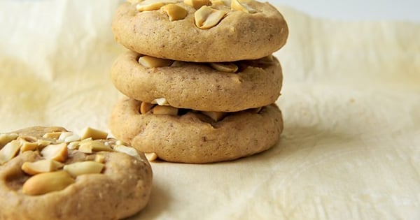Soft Vegan Peanut Butter Cookies