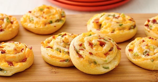 Bacon-Cheddar Pinwheels