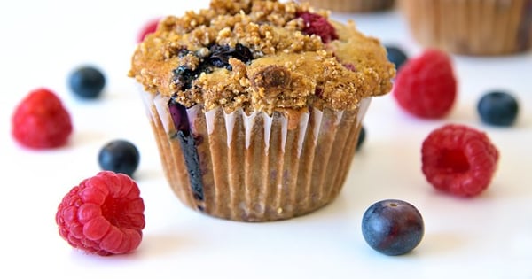 Mixed Berry Streusel Muffins