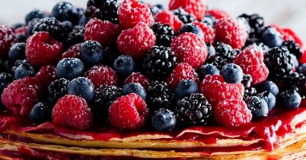Summer Fresh Raspberry Crèpe Cake