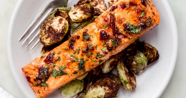 Garlic Honey Chipotle Salmon