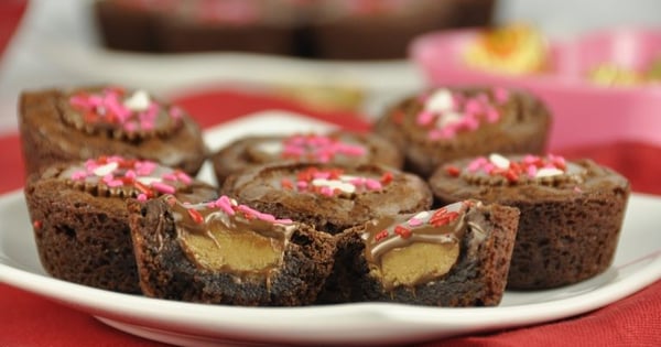 Peanut Butter Cup Brownie Bites