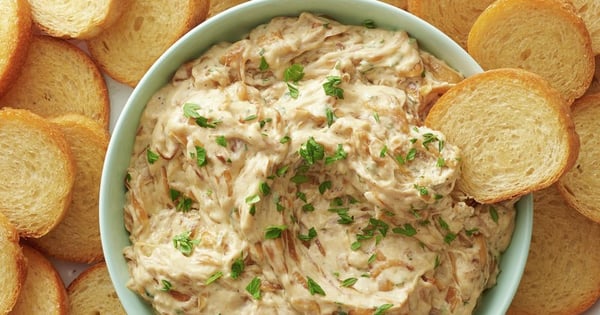 Slow-Cooker Caramelized Onion Dip