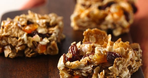 No-Bake Oatmeal Bars