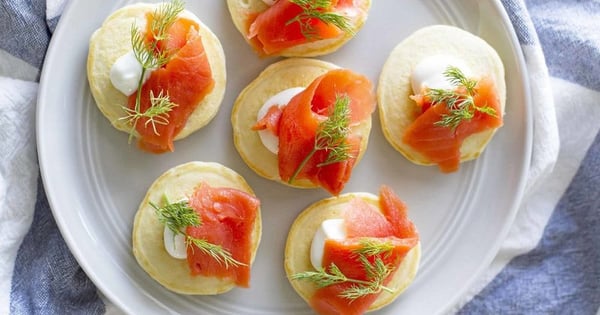 Mini Pancake Blini with Salmon and Dill