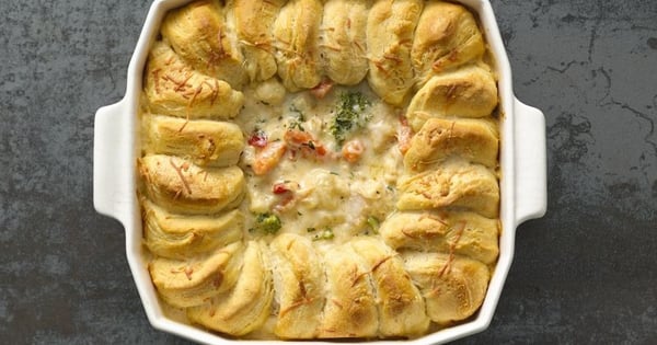 Turkey and Veggie Alfredo Pot Pie