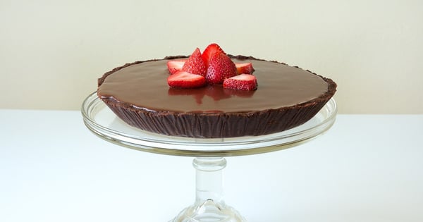 Vegan Strawberry Chocolate Pie