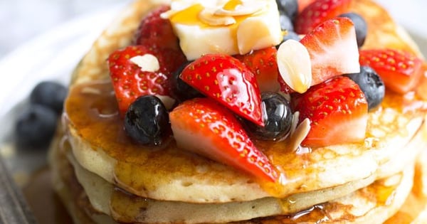 Small Batch Buttermilk Pancakes