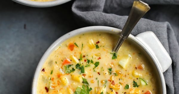 Fresh Corn Zucchini Chowder