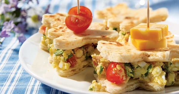 Deliciously garnished treats