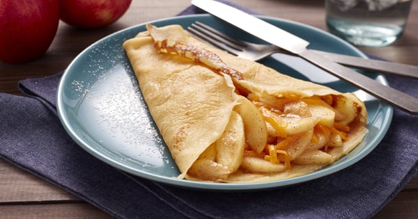 Easy Apple and Cheddar Crepes