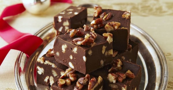 Maple-Pecan Chocolate Fudge