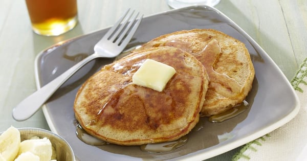 Cinnamon Swirl Pancakes