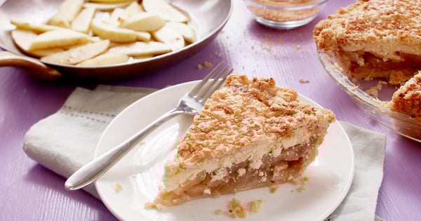 Caramel Apple Cheese Danish Pie