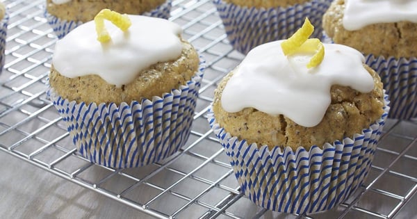 Gluten Free Lemon Poppy Seed Cupcakes