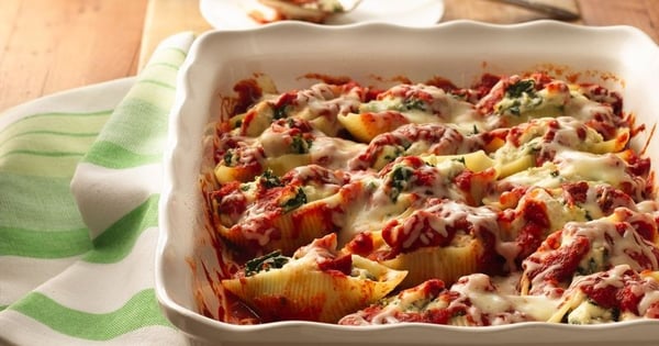 Chicken- and Spinach-Stuffed Shells